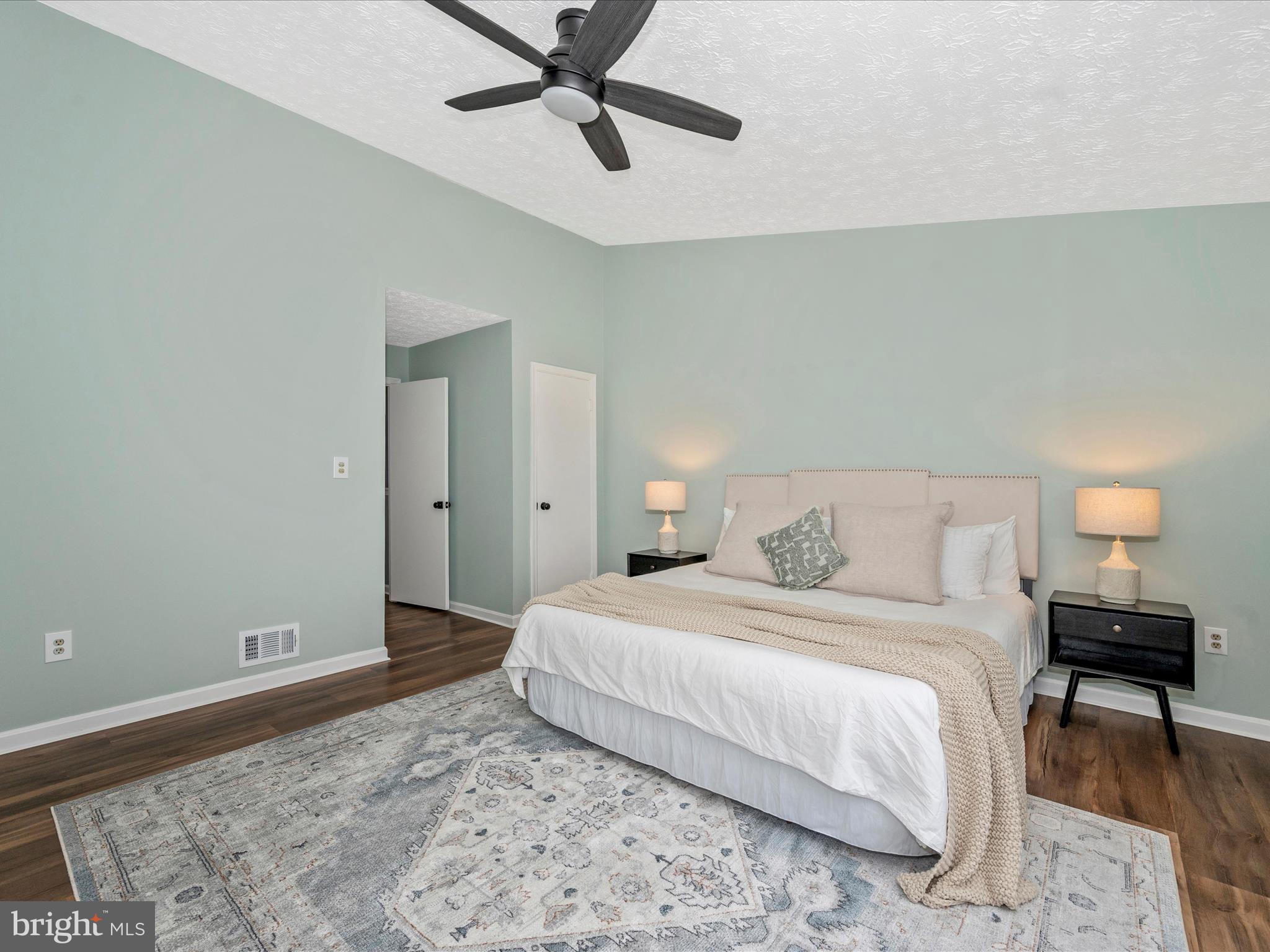 LANDING GLEN - Residential