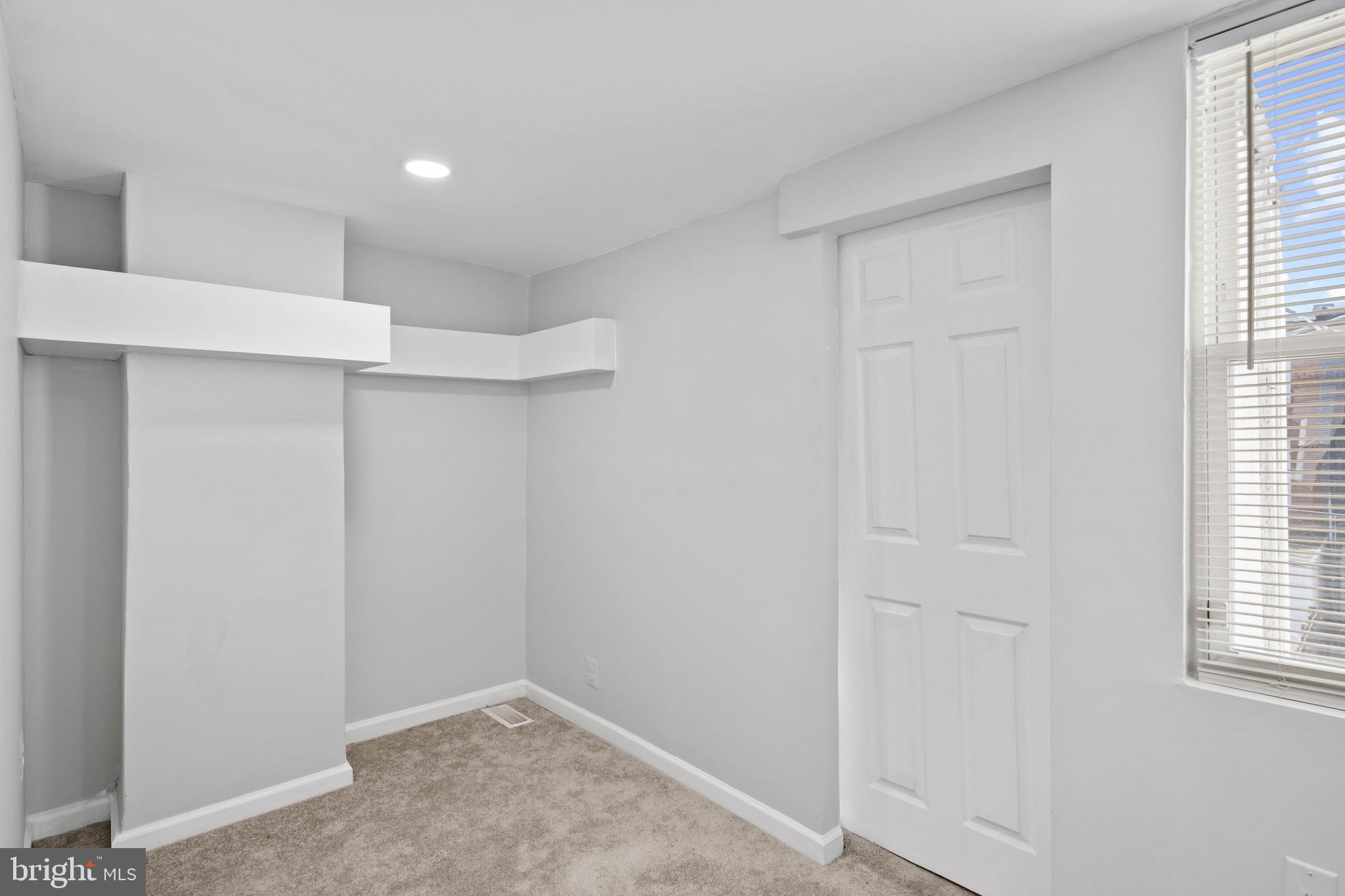 REMINGTON HISTORIC DISTRICT - Residential Lease