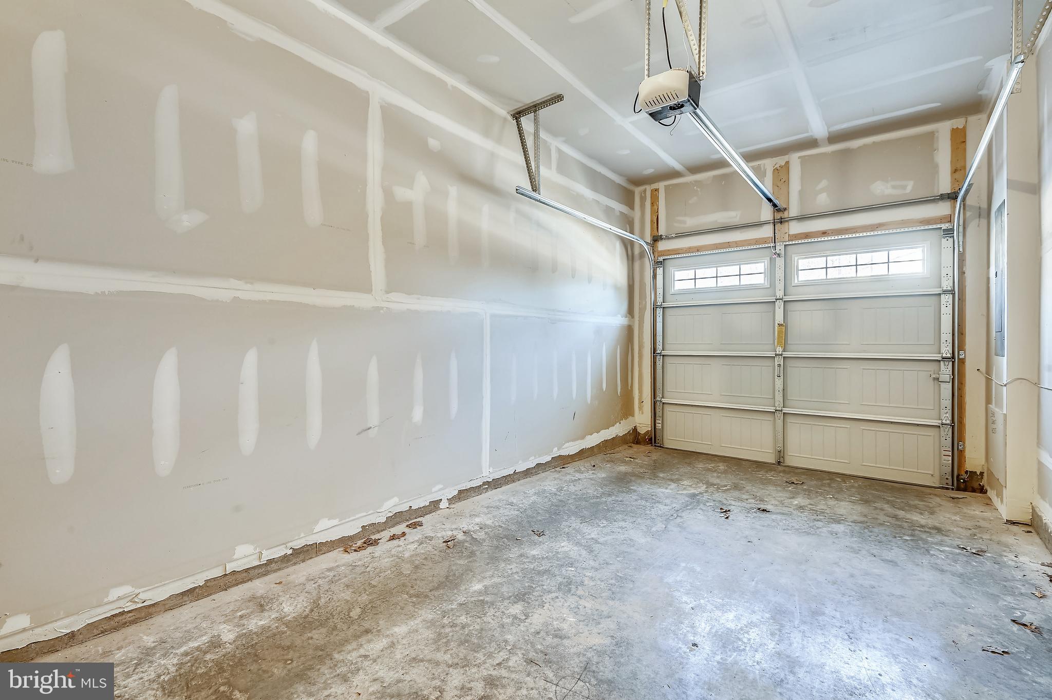 DORCHESTER VIEW - Residential Lease