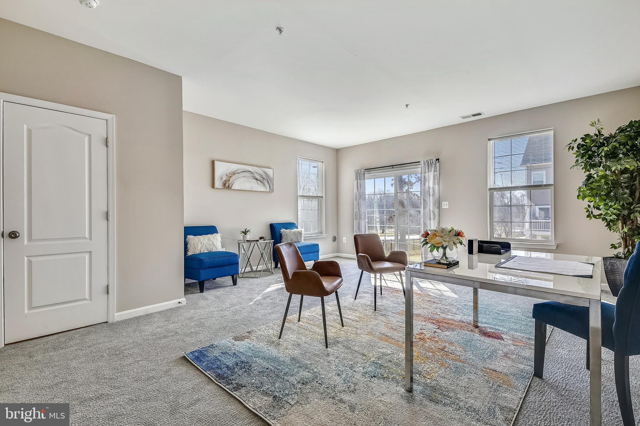 DORCHESTER VIEW - Residential Lease