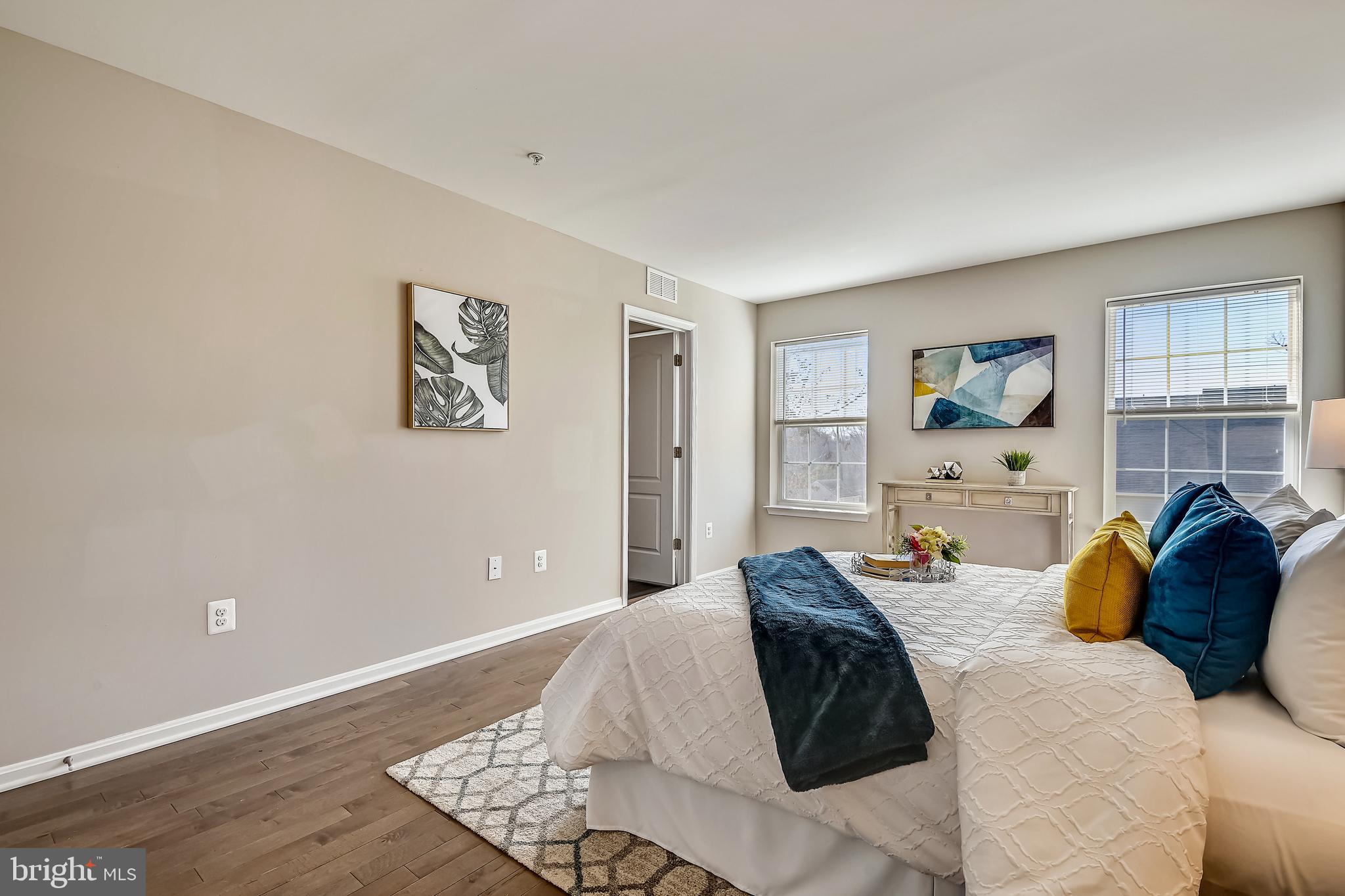 DORCHESTER VIEW - Residential Lease