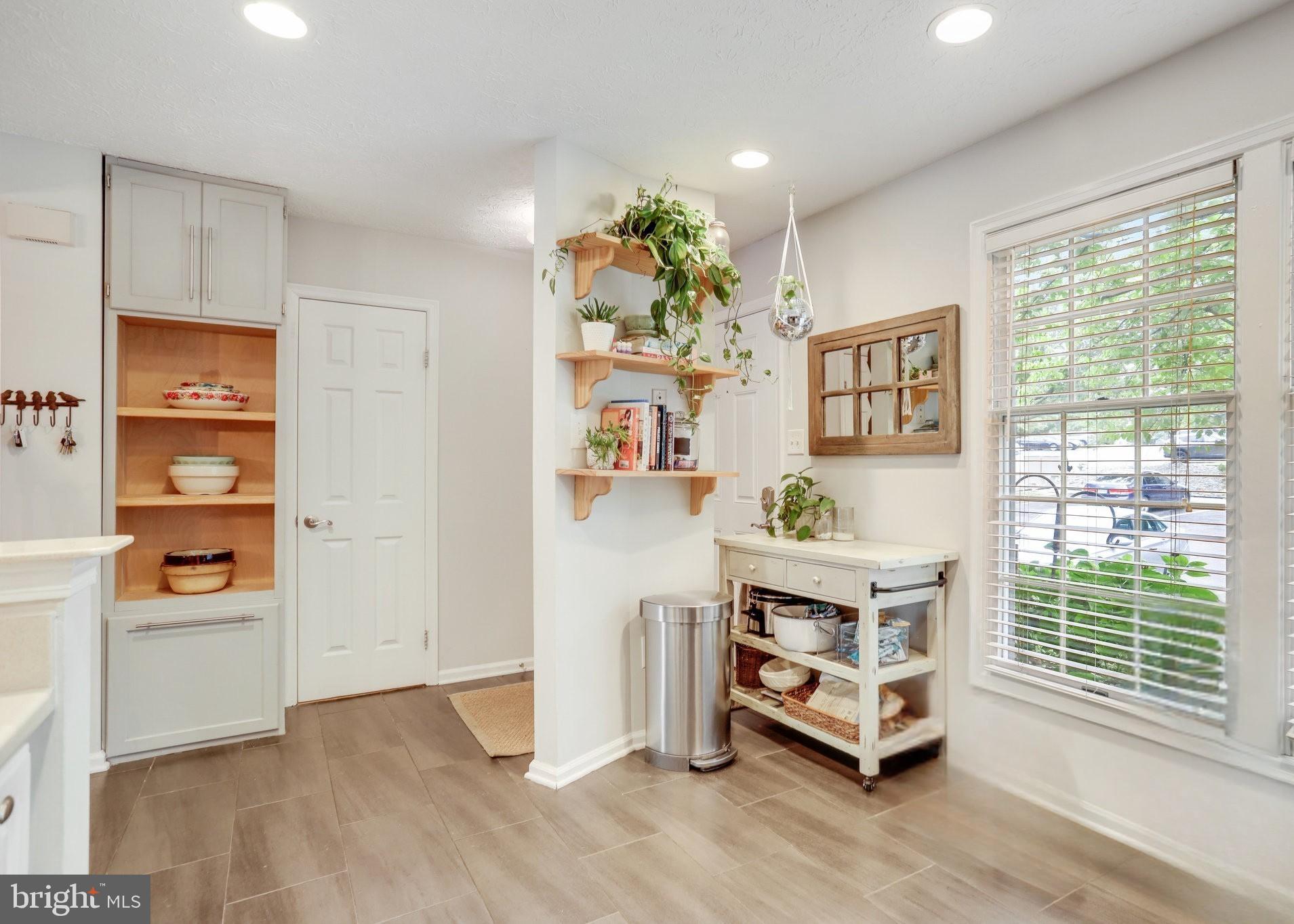 6217 HASTINGS COURT