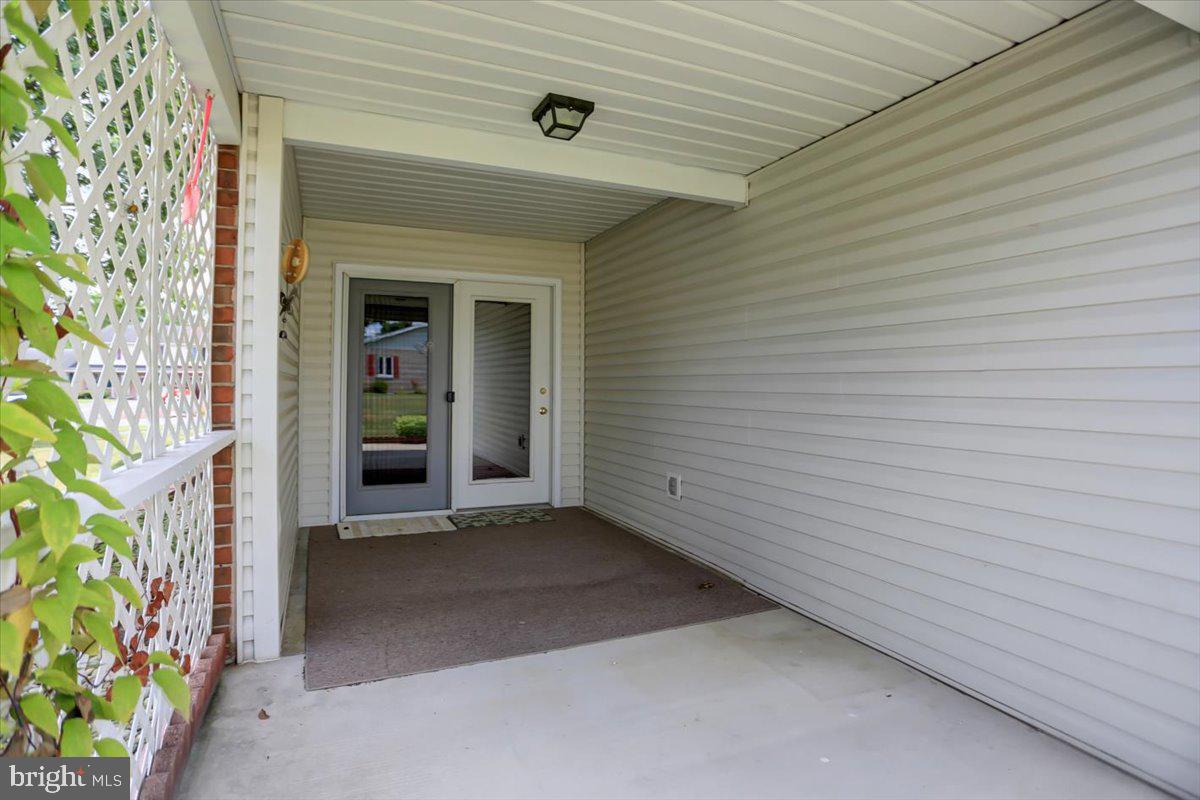 MEADOWBROOK - Residential