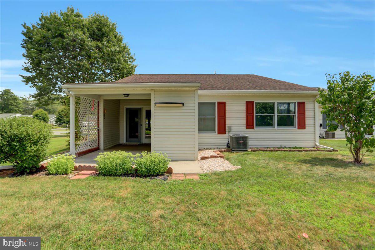 MEADOWBROOK - Residential