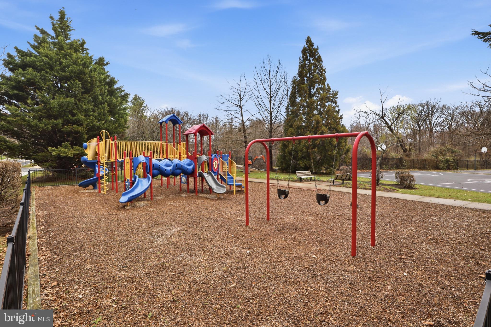SENECA CROSSING - Residential