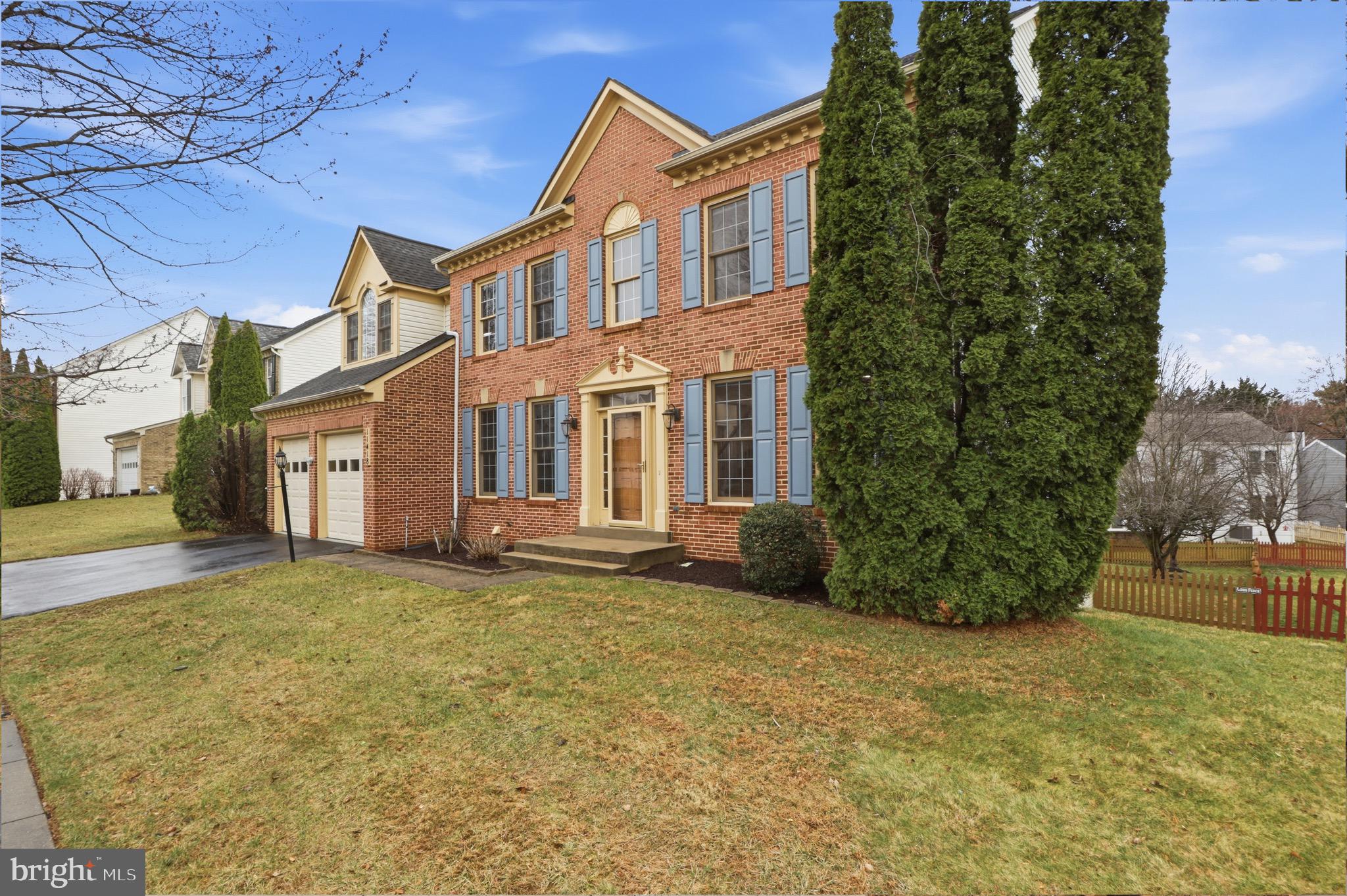SENECA CROSSING - Residential