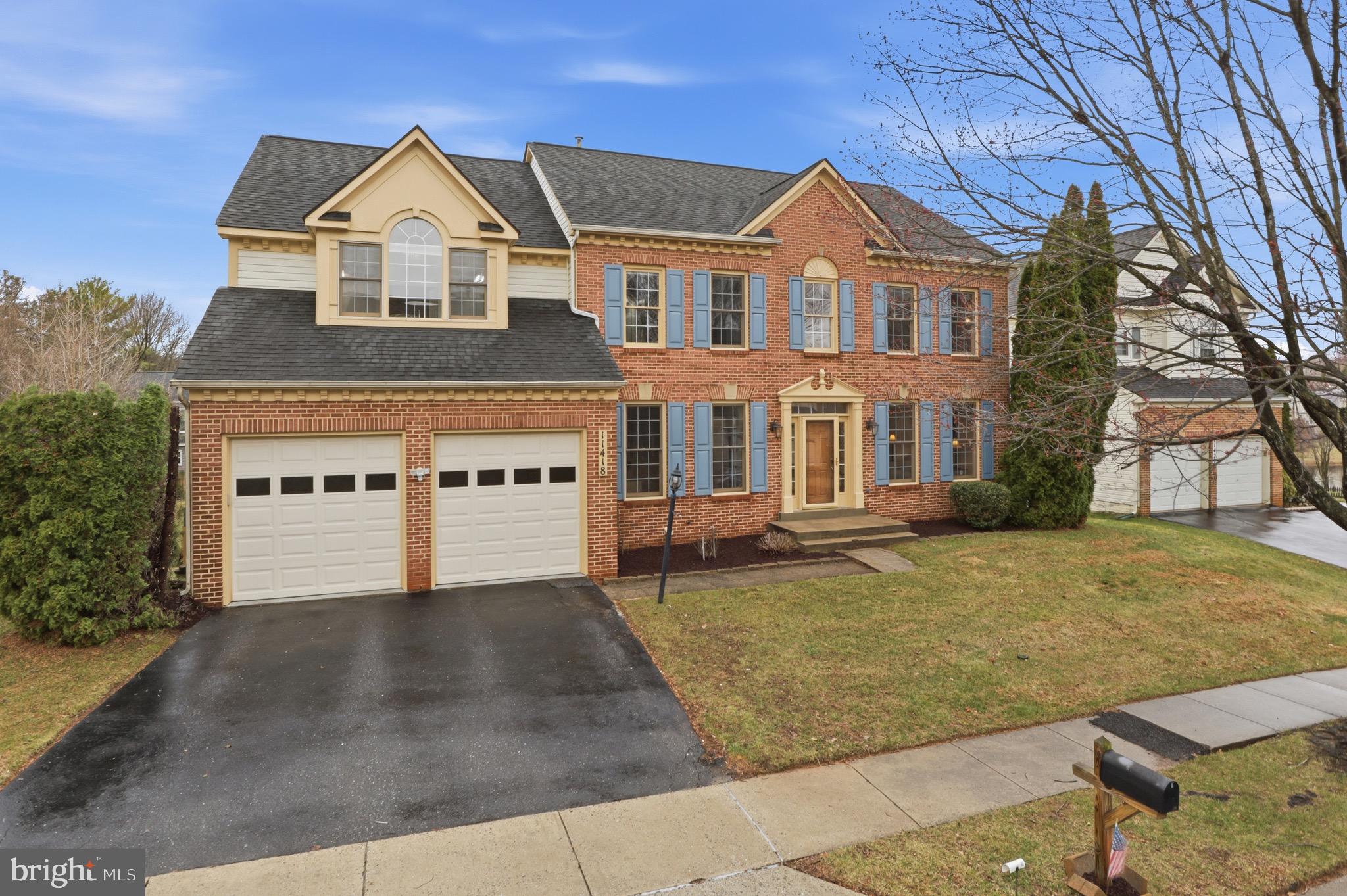 SENECA CROSSING - Residential