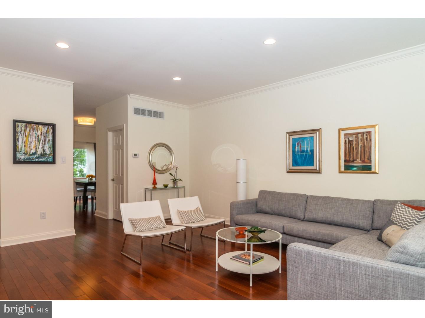 LANTERN HILL - Residential