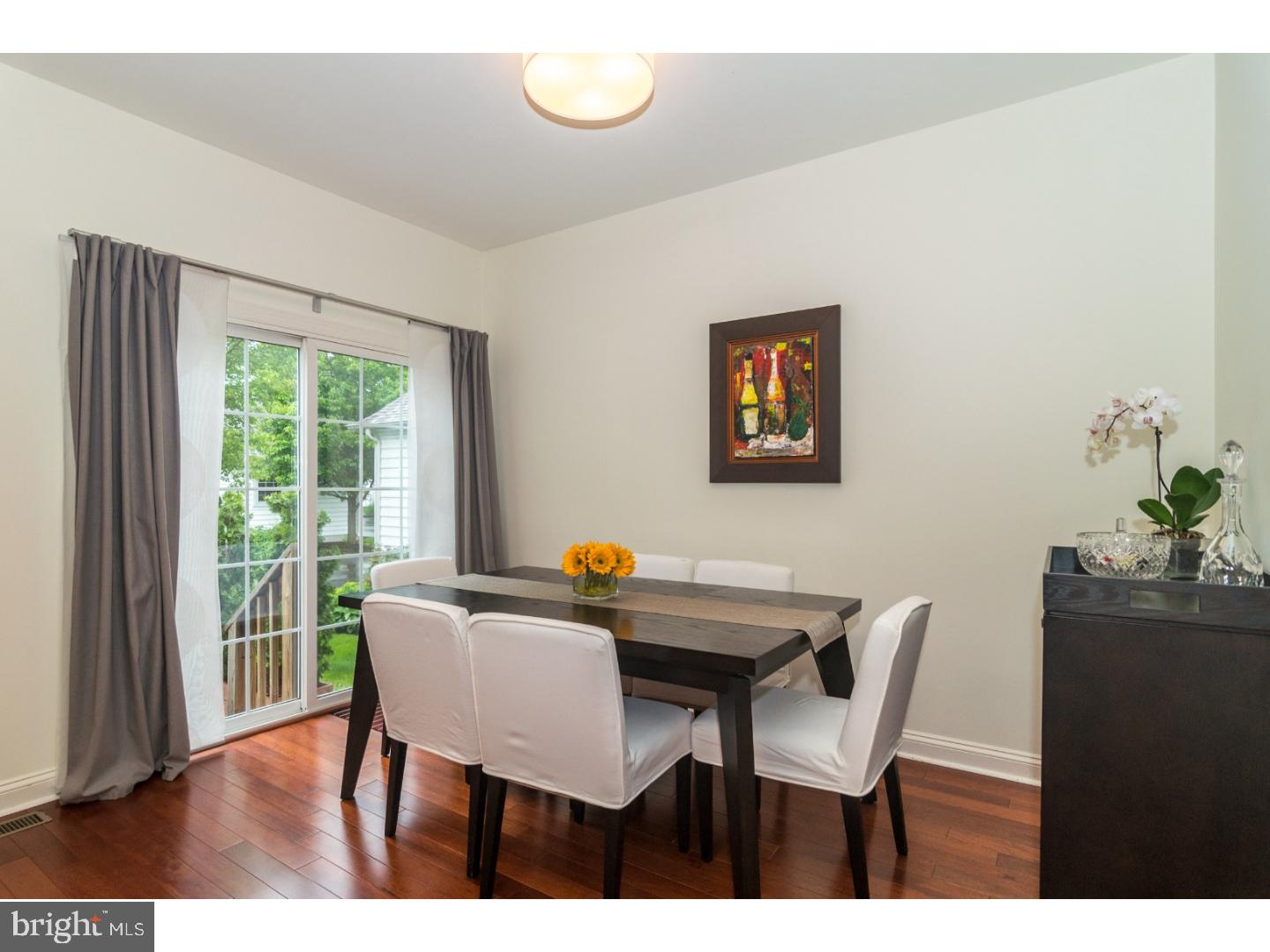 LANTERN HILL - Residential