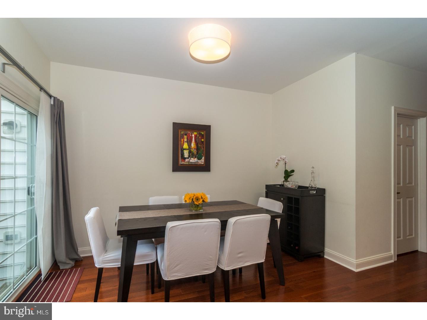 LANTERN HILL - Residential