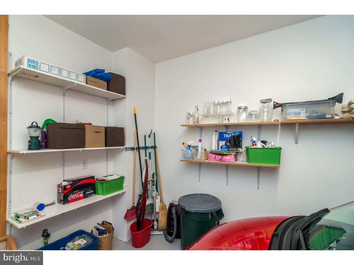 LANTERN HILL - Residential