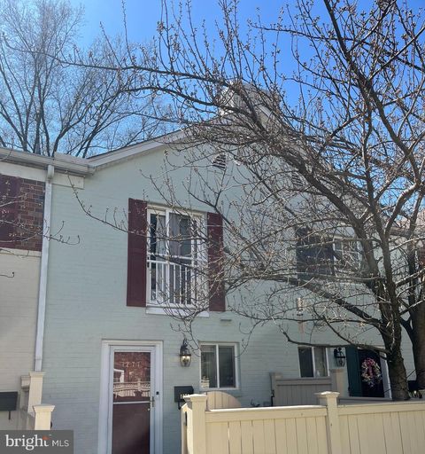 1277 VAN DORN STREET N ALEXANDRIA VA 22304