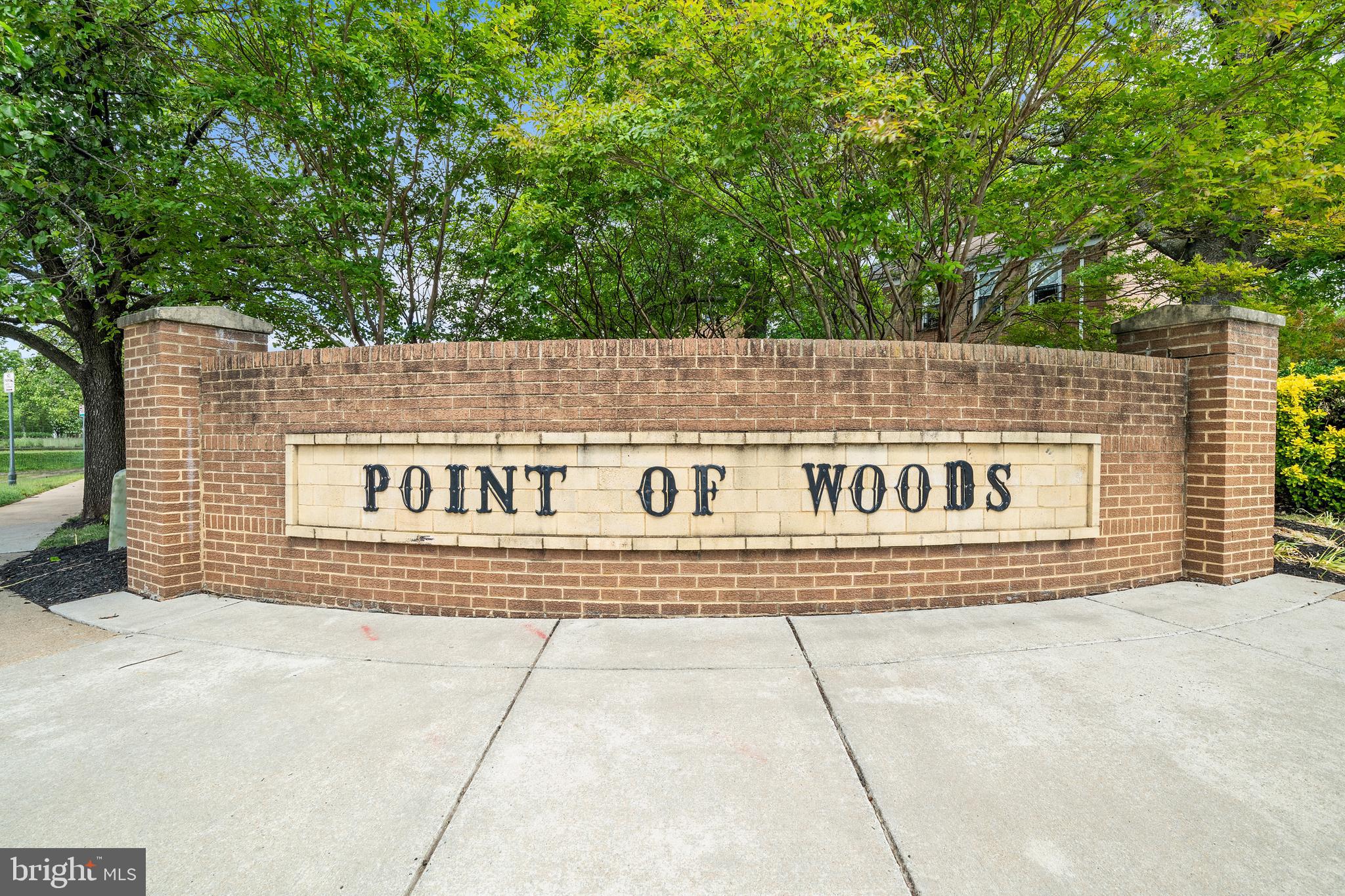 POINT OF WOODS - Residential