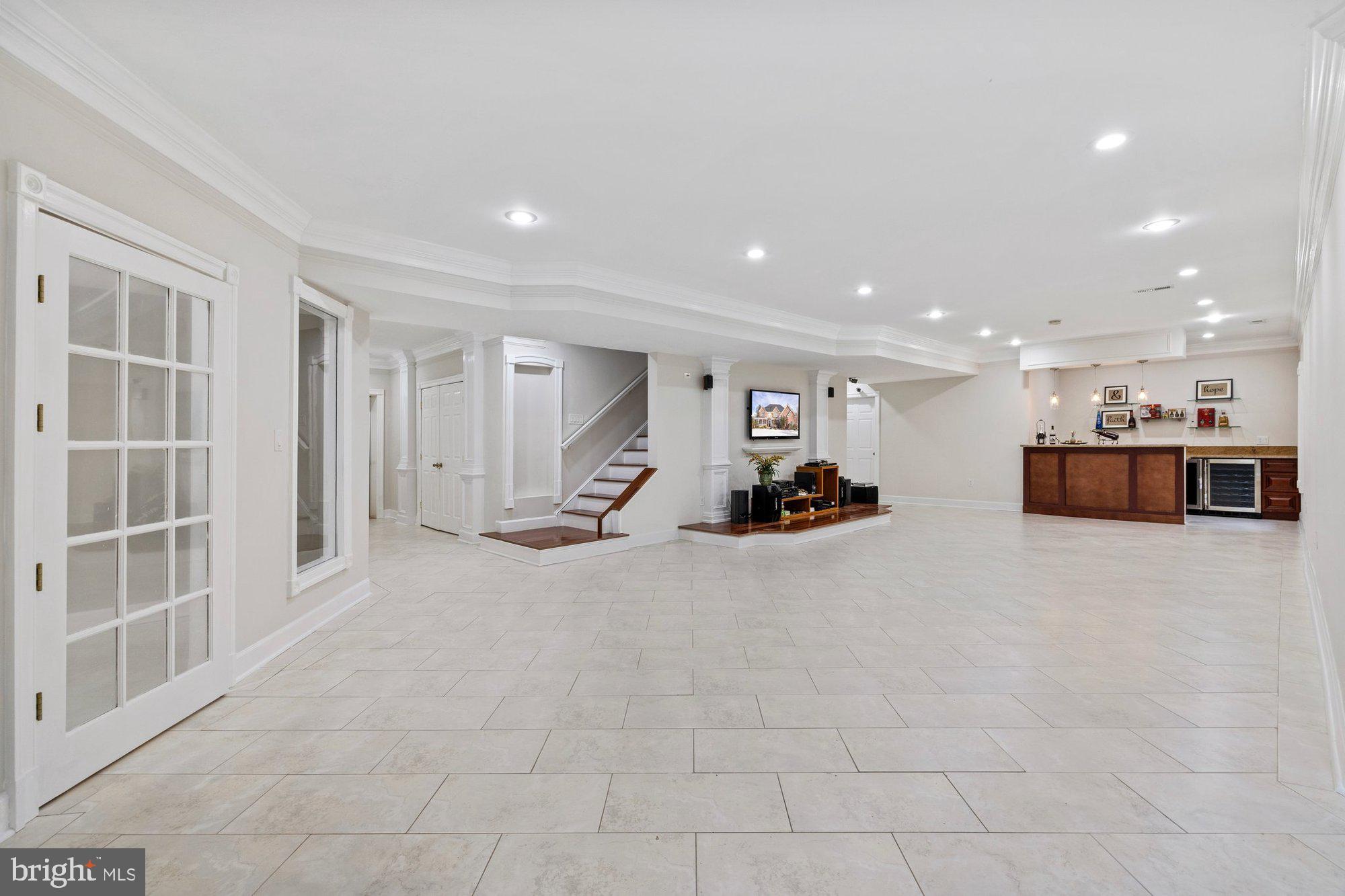 LITTLE VIENNA ESTATES - Residential