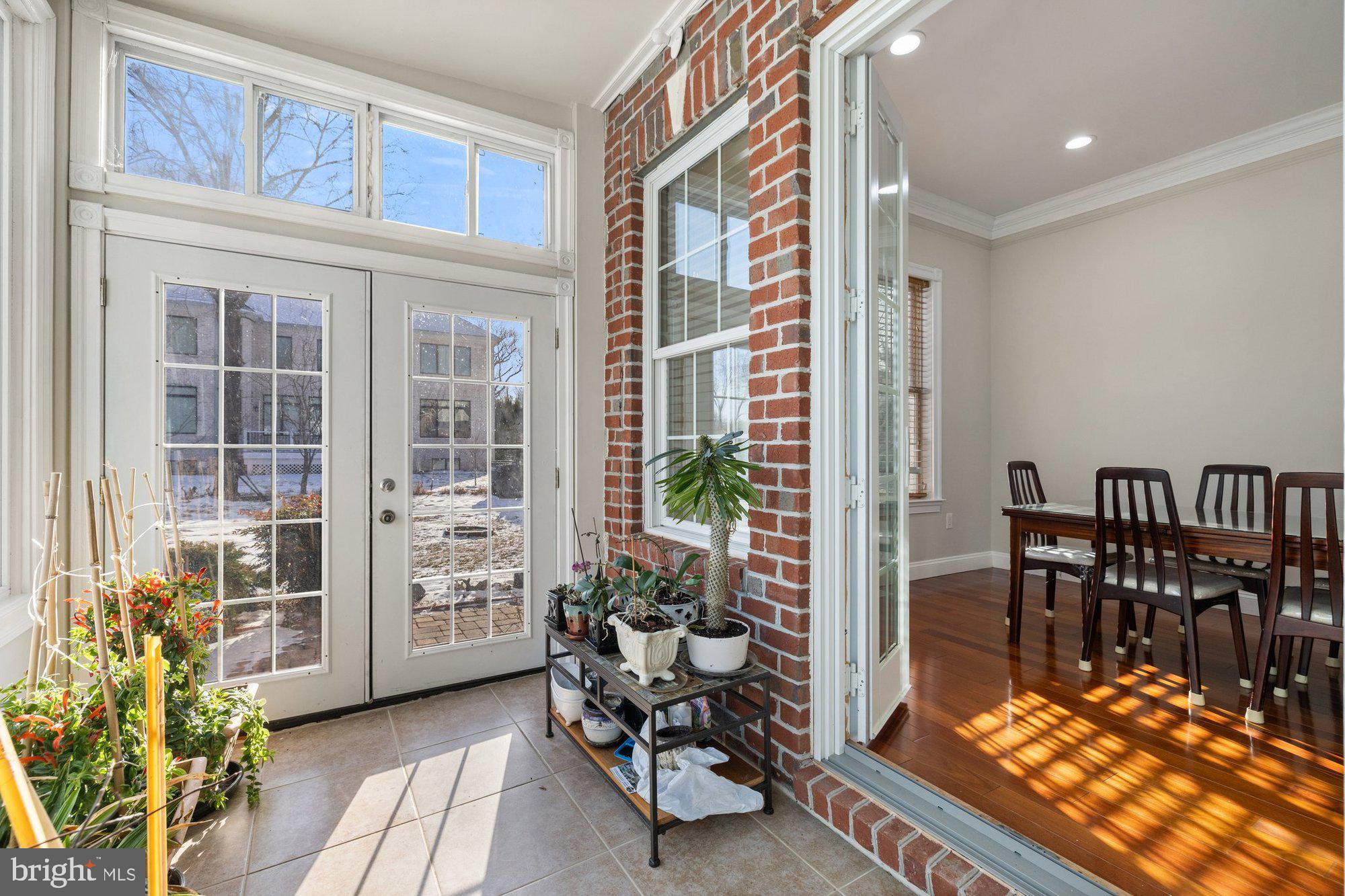 LITTLE VIENNA ESTATES - Residential