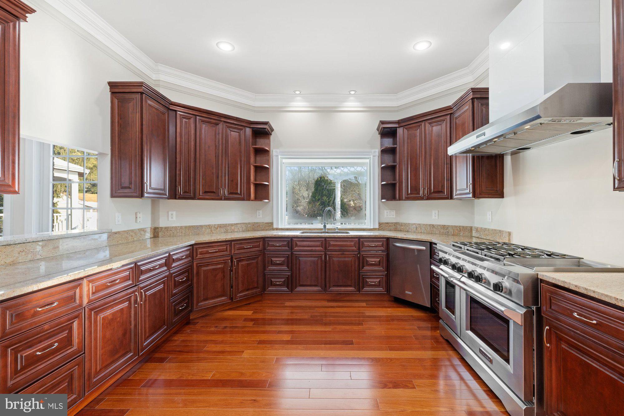 LITTLE VIENNA ESTATES - Residential