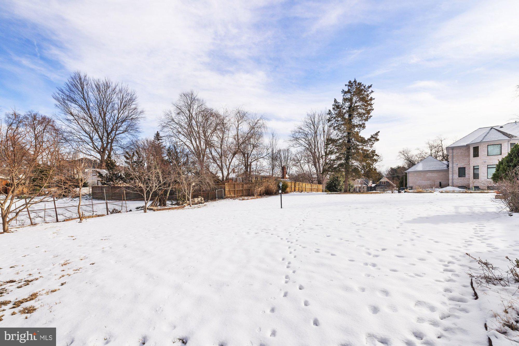 LITTLE VIENNA ESTATES - Residential