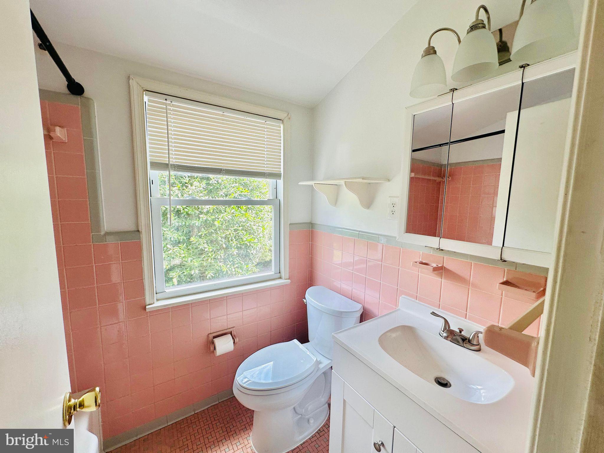 BROCKWOOD - Residential Lease