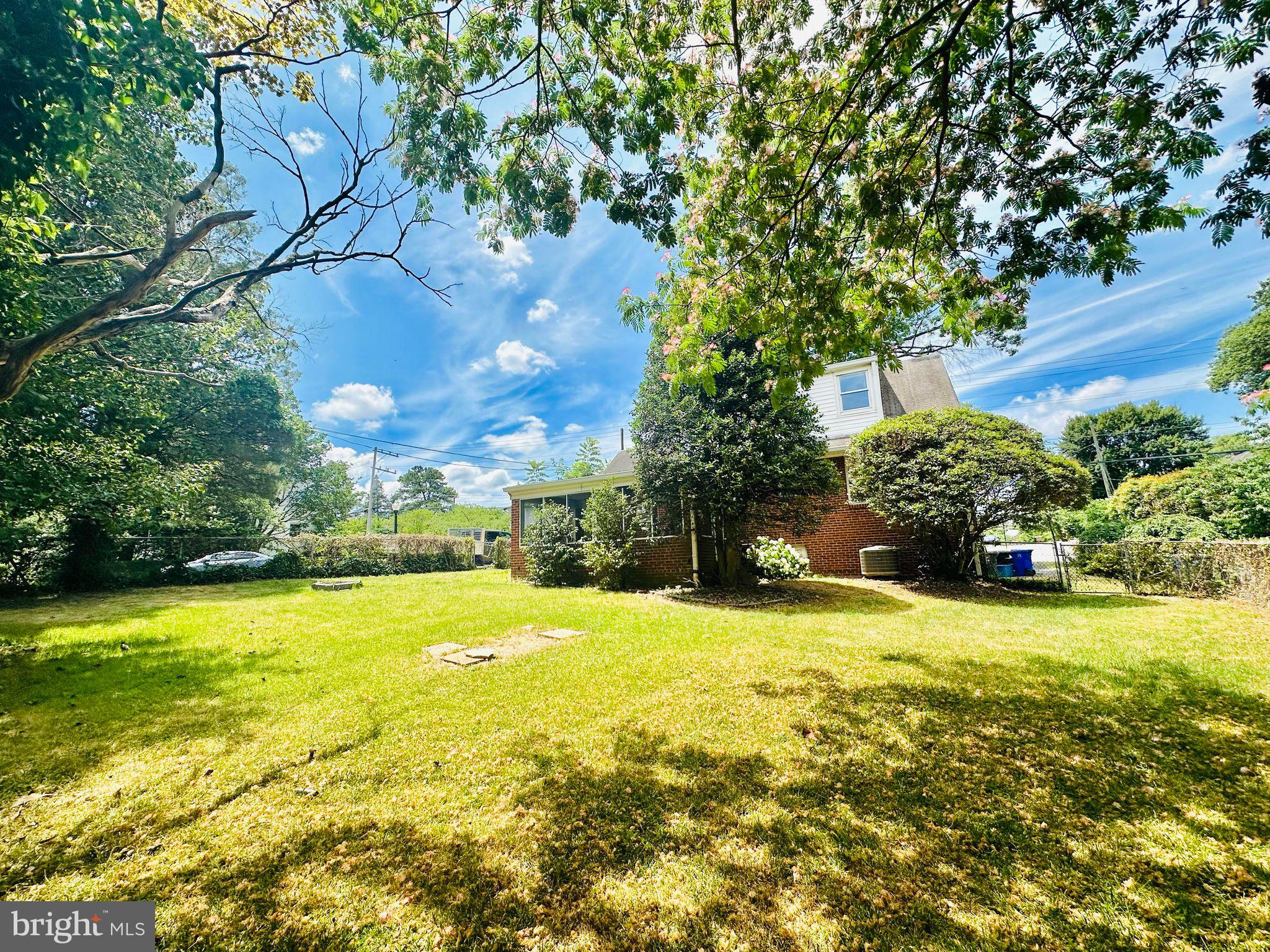 BROCKWOOD - Residential Lease