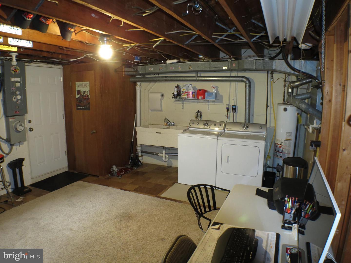 MAIDEN CHOICE VILLAGE - Residential Lease