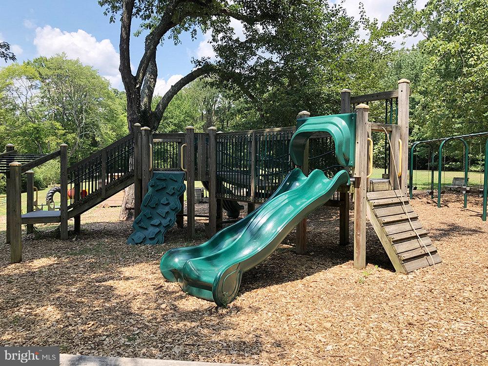 PINES ON THE SEVERN - Residential