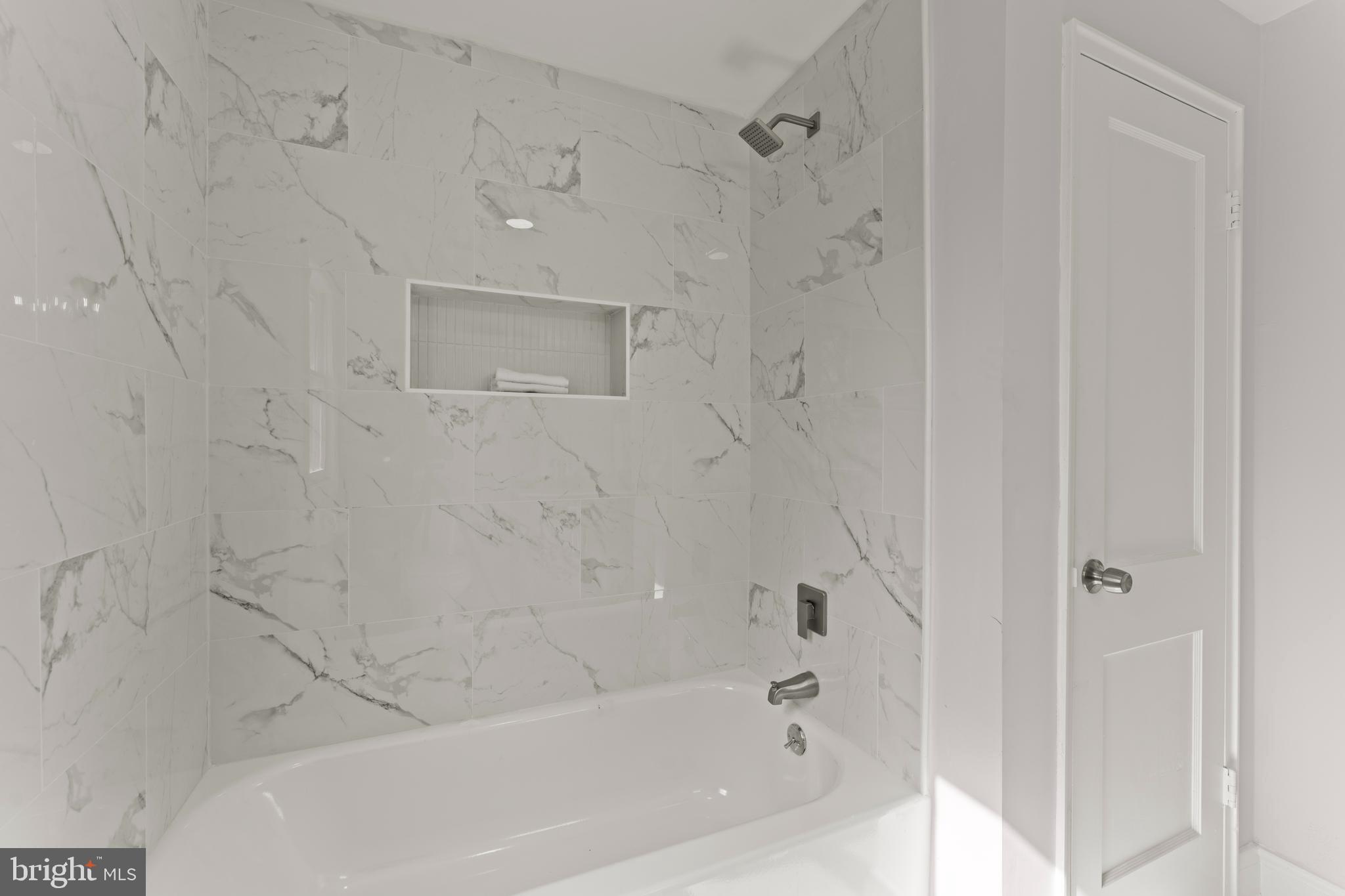 PINES ON THE SEVERN - Residential