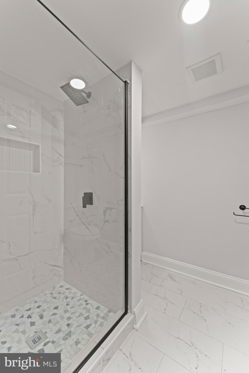 PINES ON THE SEVERN - Residential