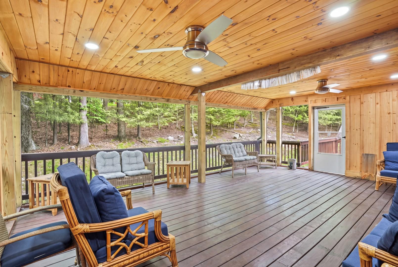 TANGLEWOOD LAKES - Residential