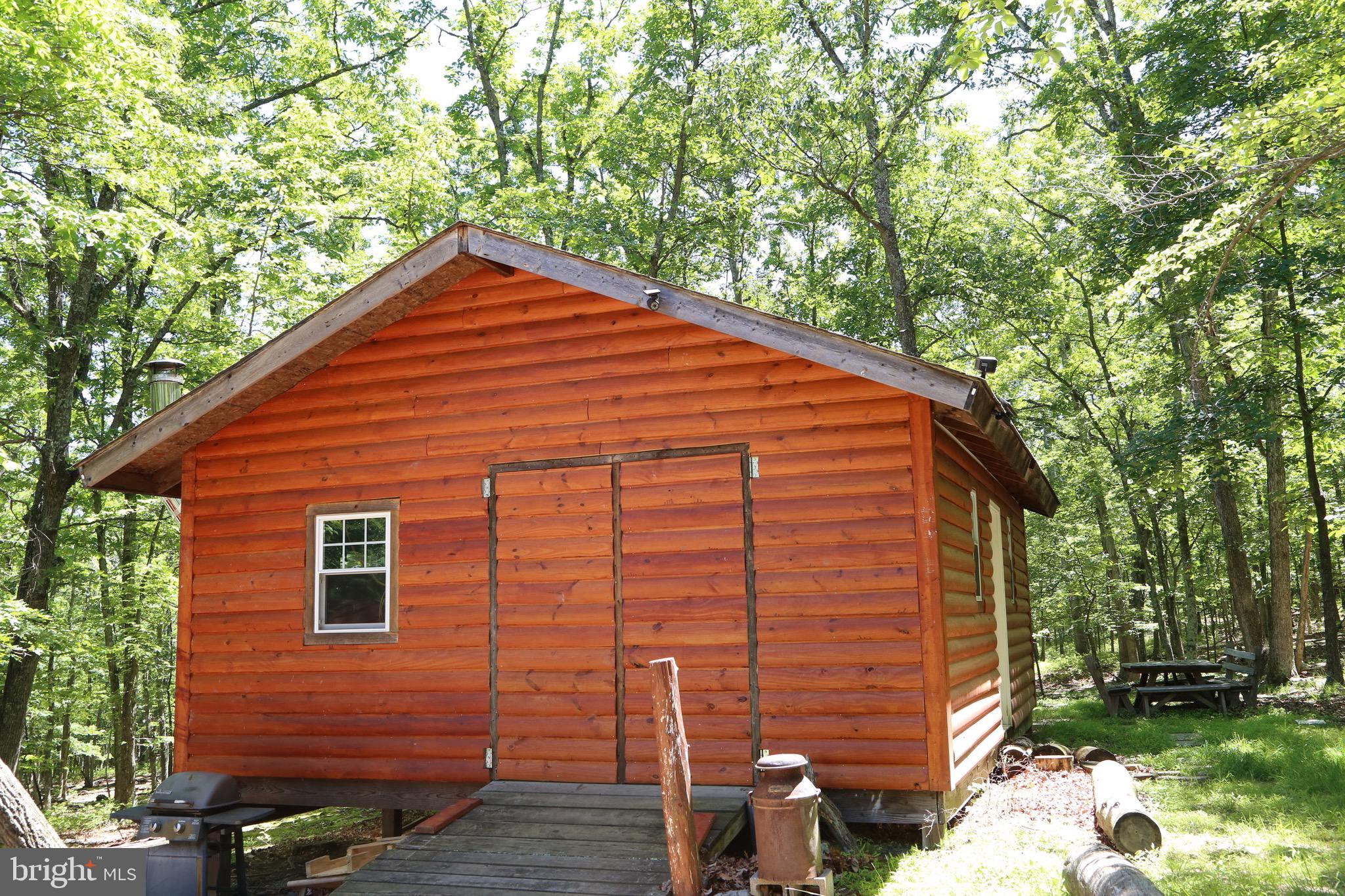 LOST RIVER RIDGE SUBDIVISION - Land