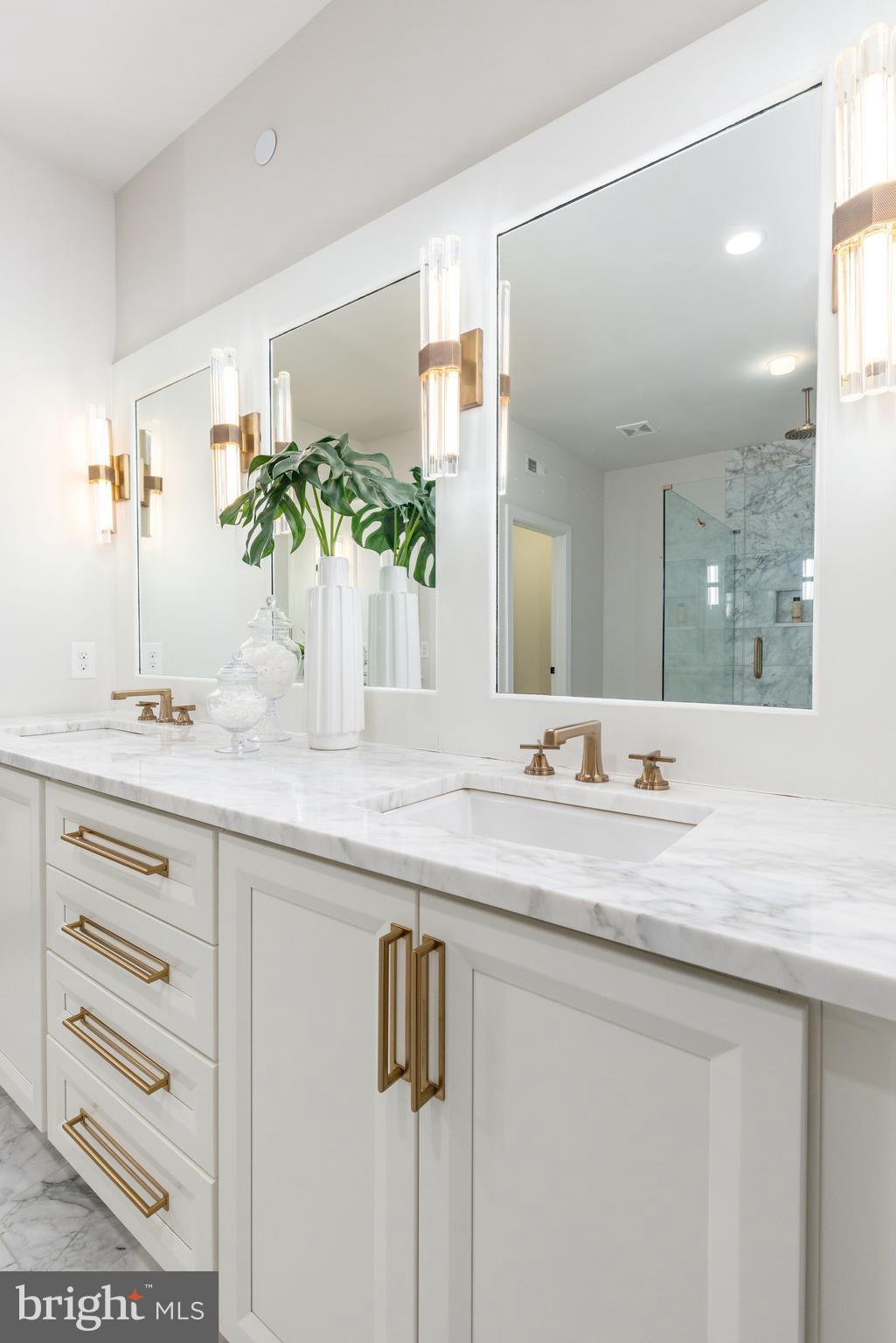 RESERVE AT CREEKSIDE - Residential