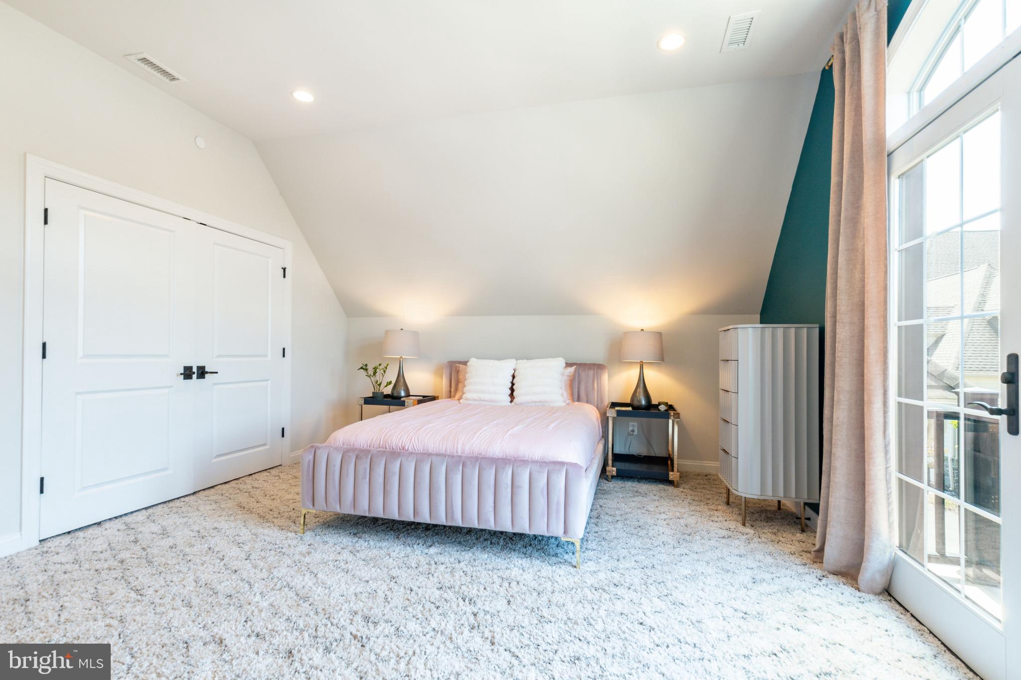 RESERVE AT CREEKSIDE - Residential