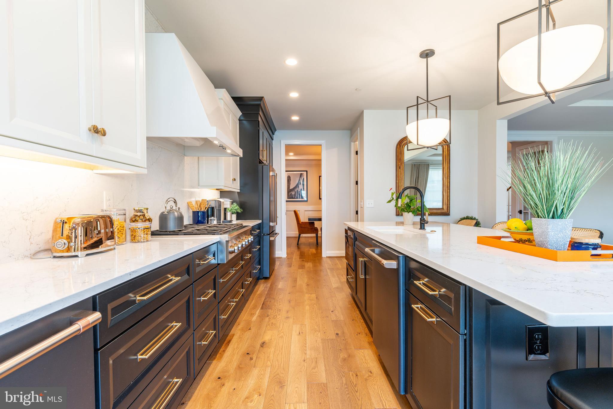 RESERVE AT CREEKSIDE - Residential