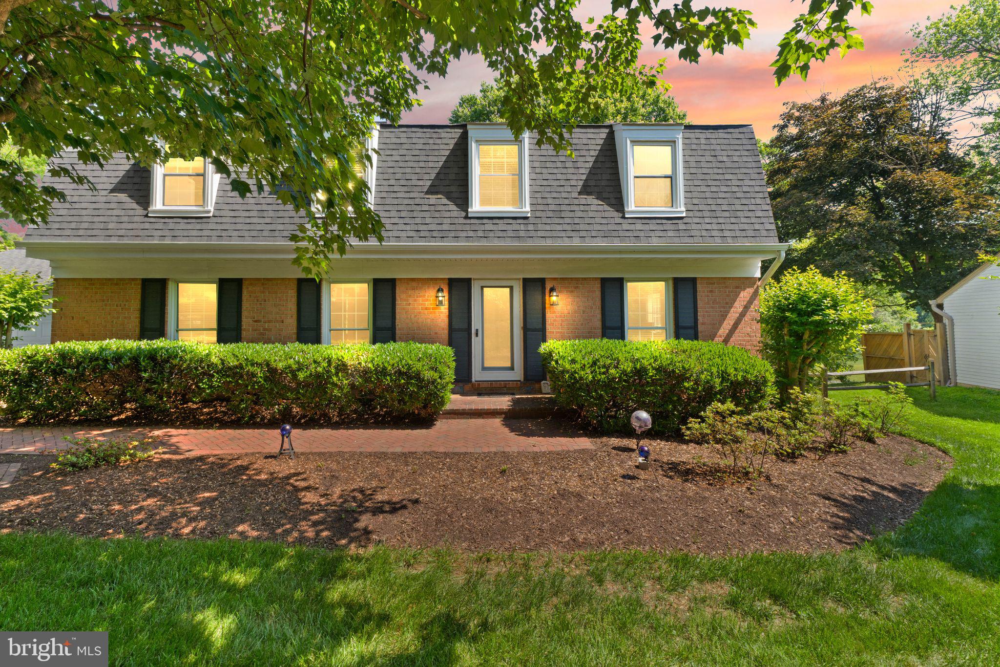 RESTON - Residential