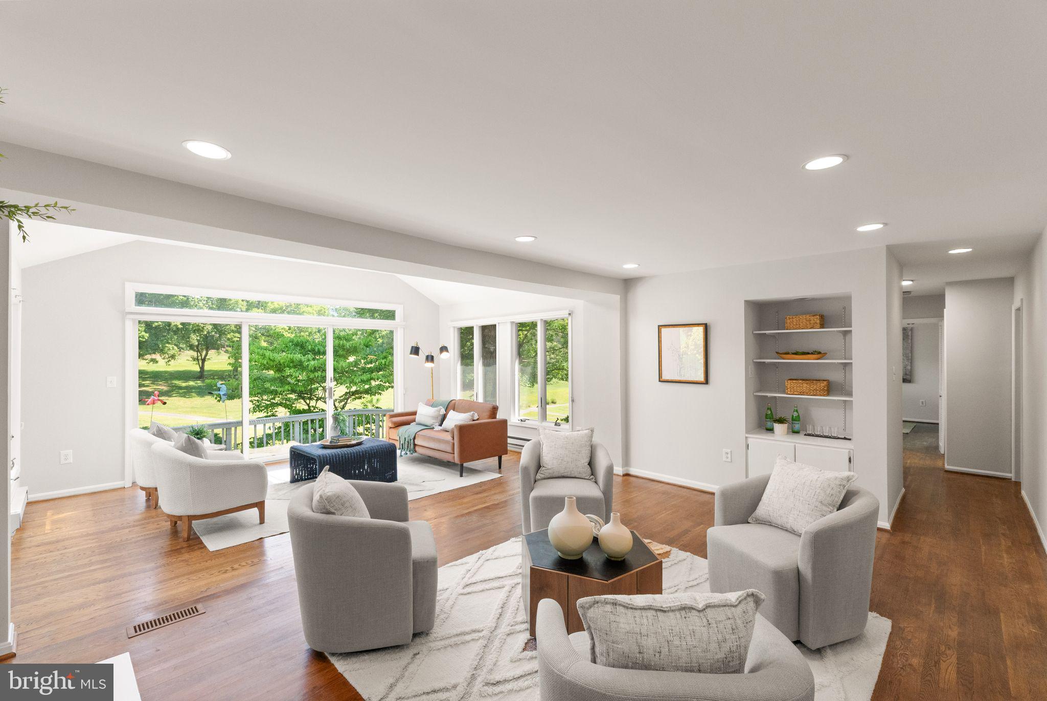 RESTON - Residential