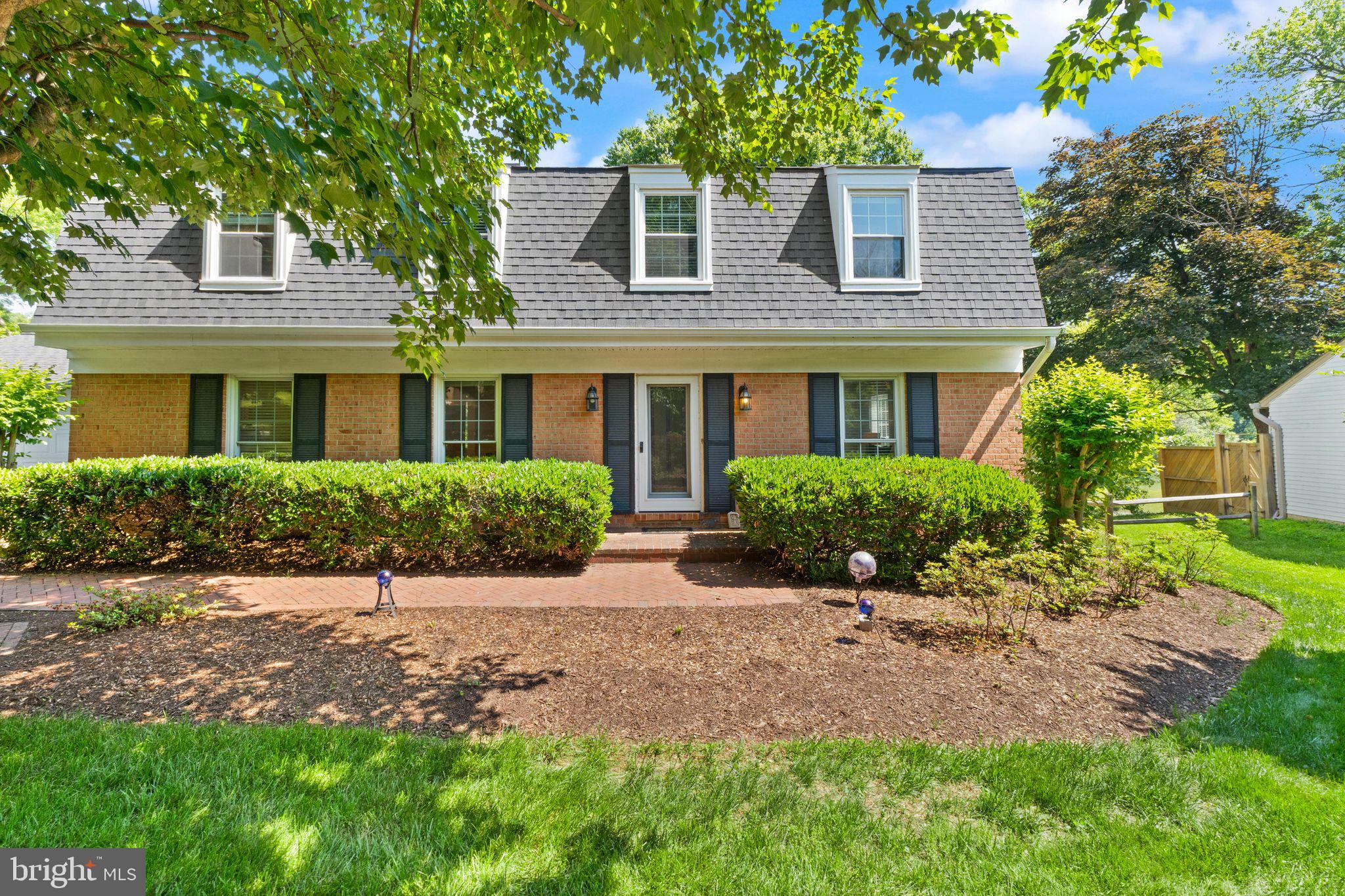 RESTON - Residential