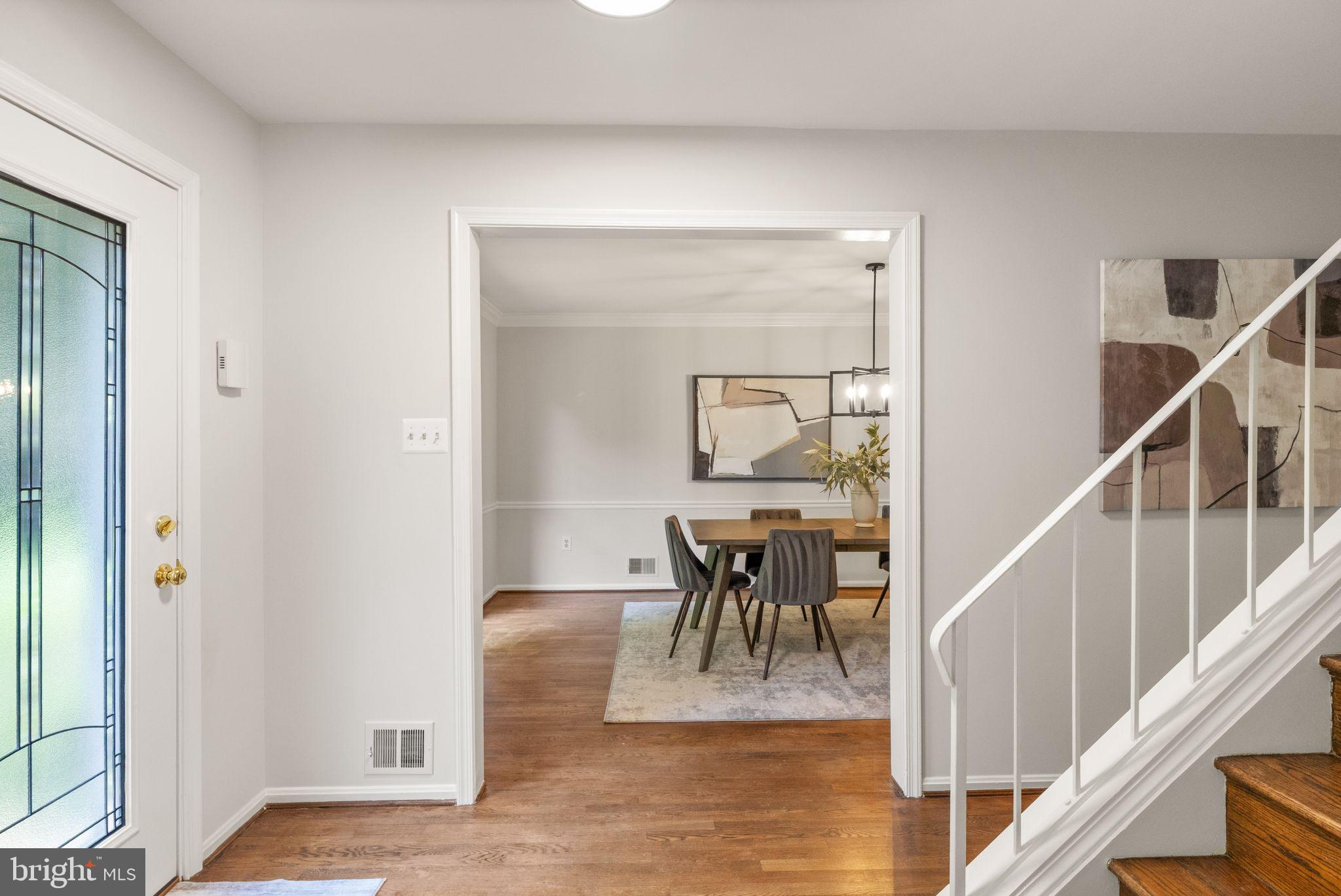 RESTON - Residential