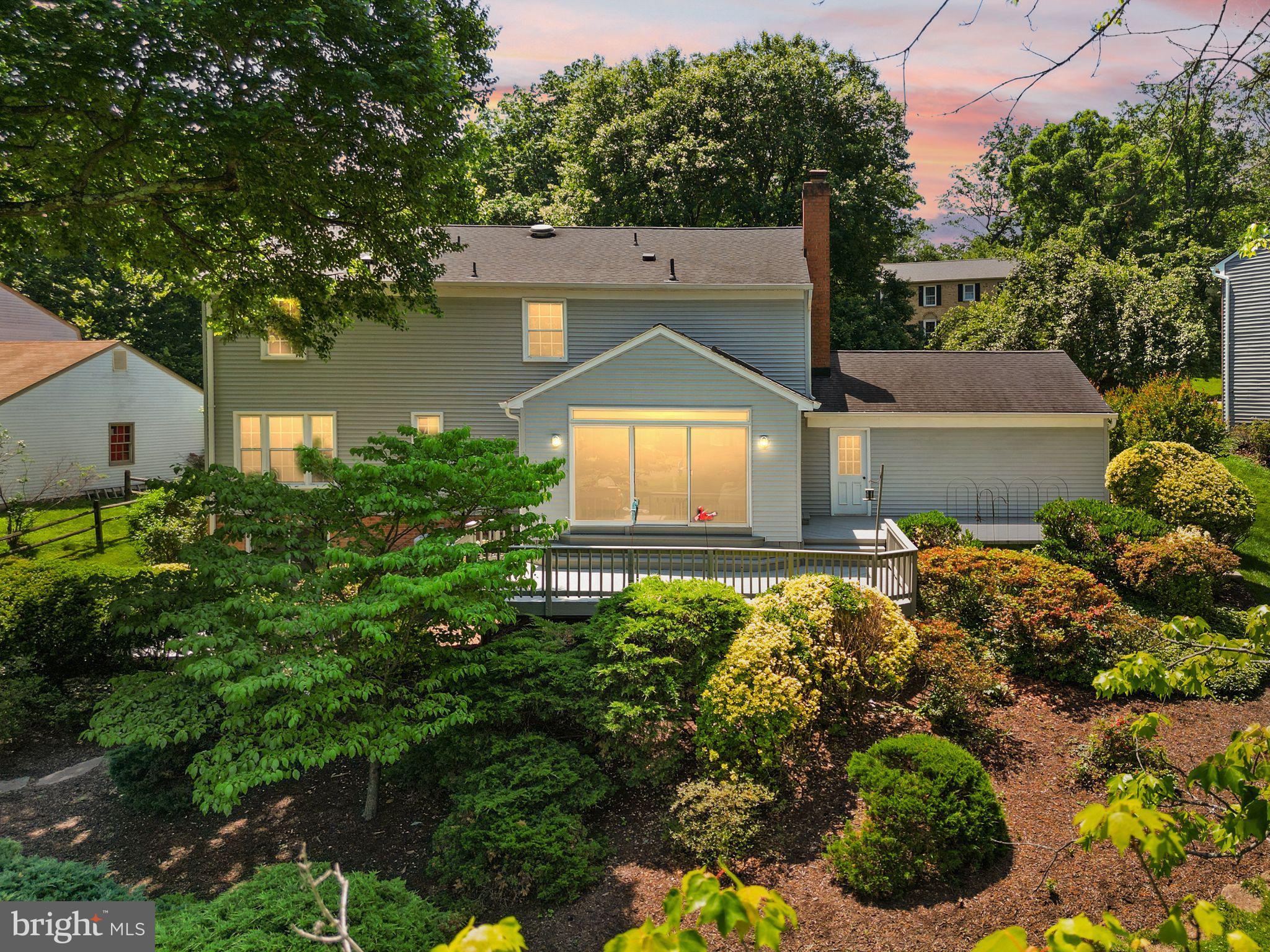 RESTON - Residential