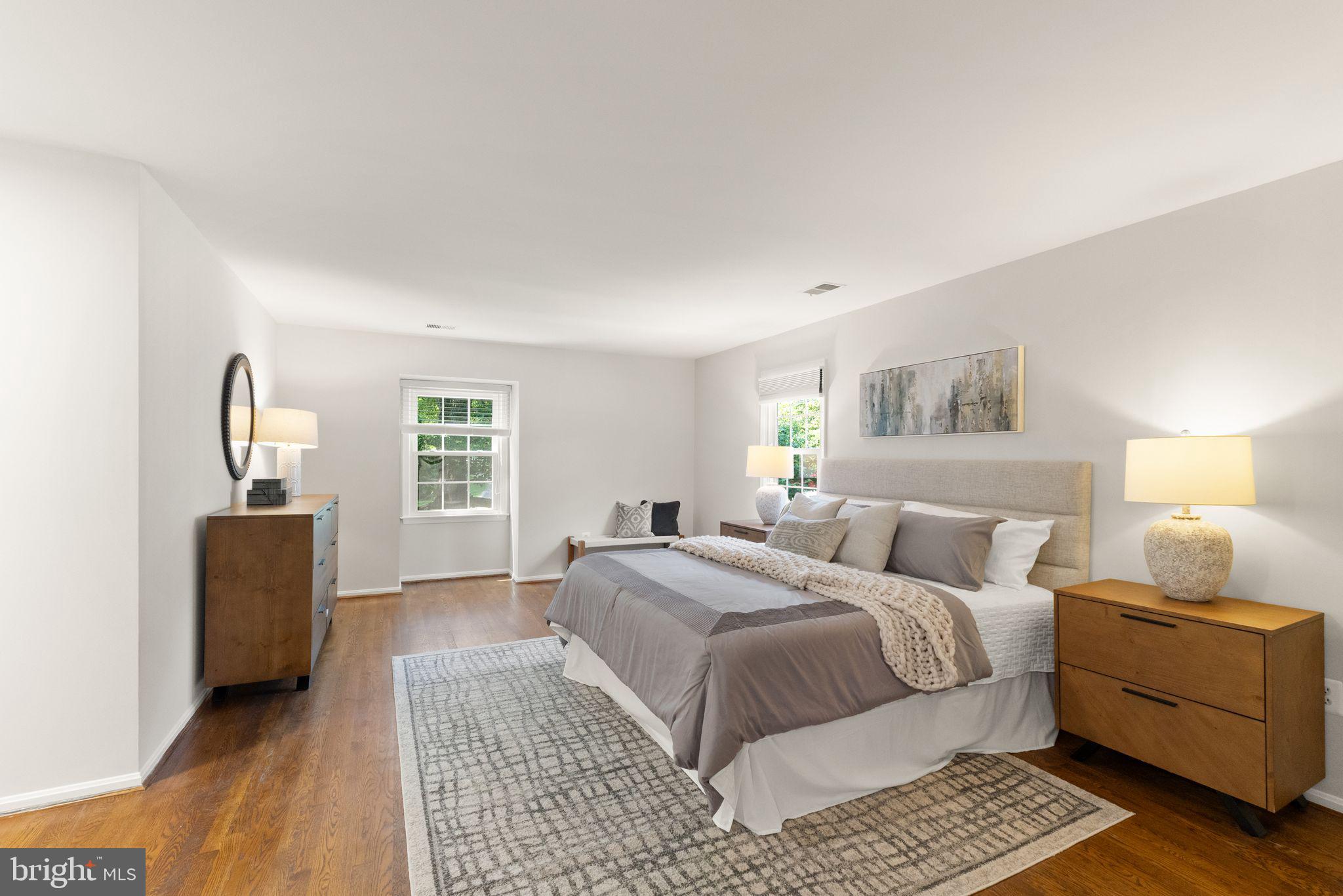 RESTON - Residential