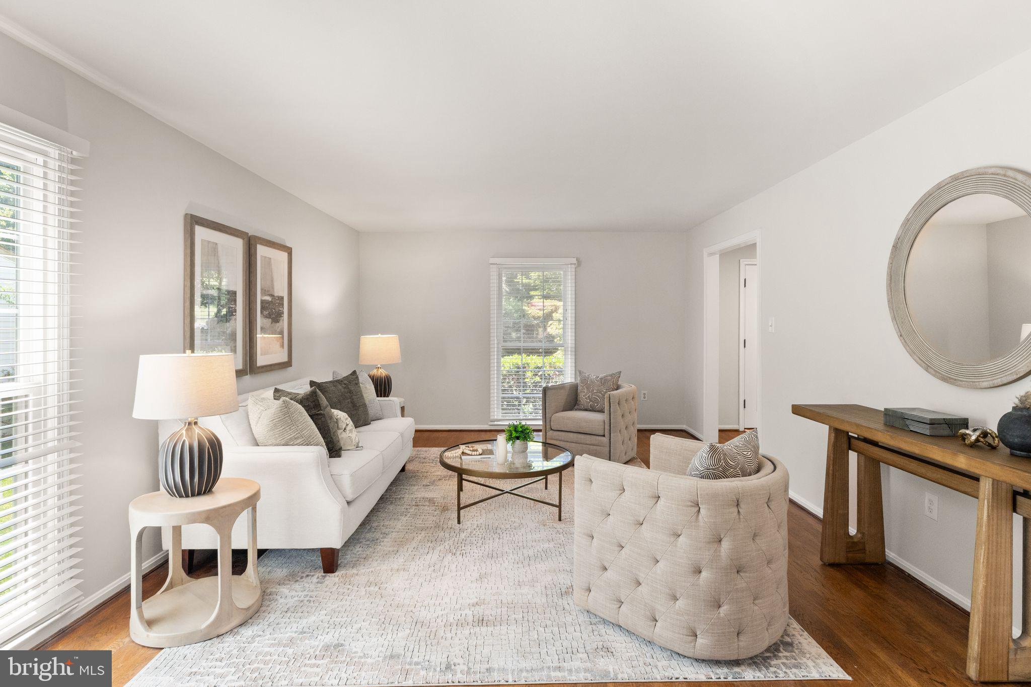 RESTON - Residential