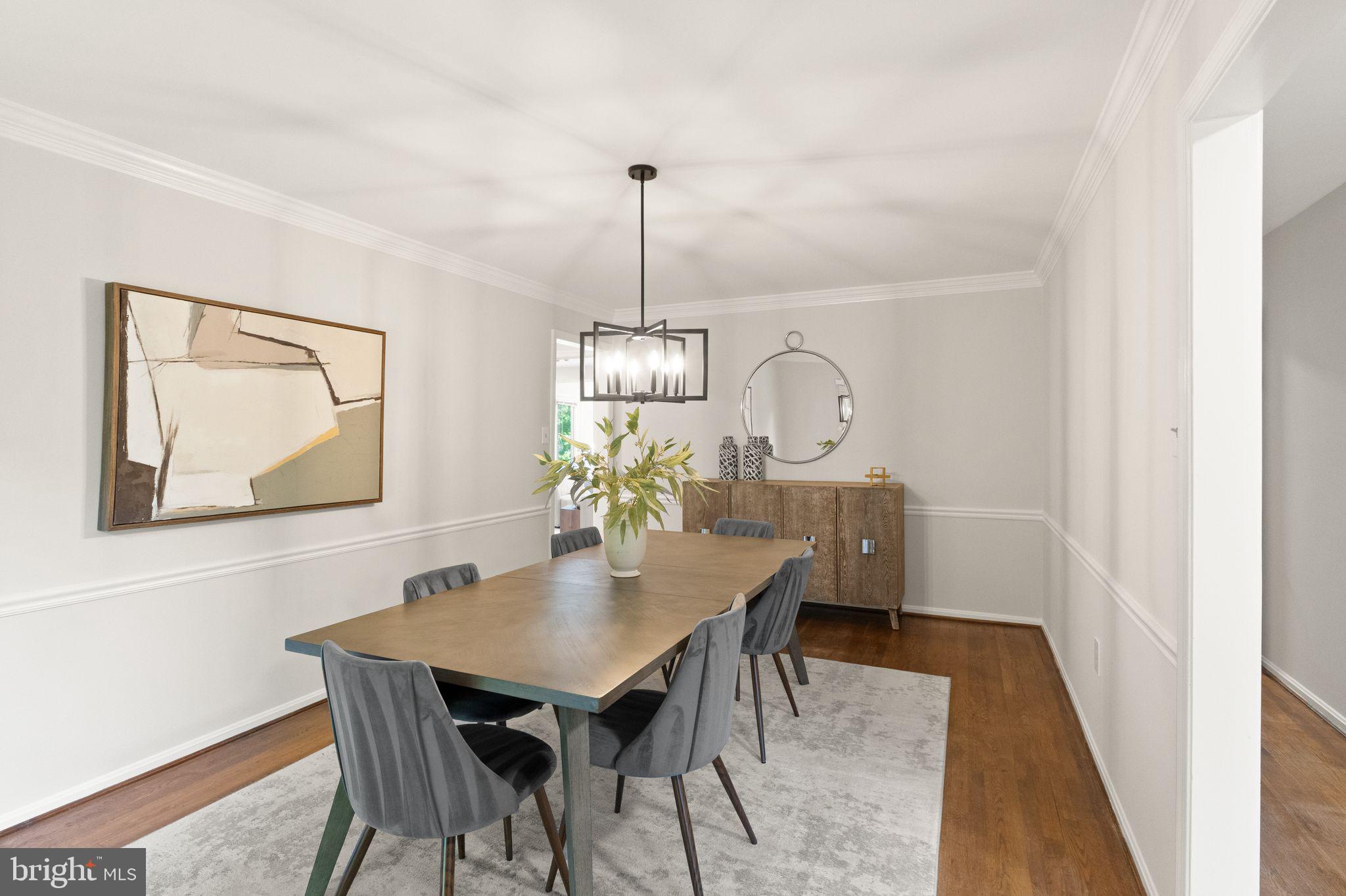 RESTON - Residential
