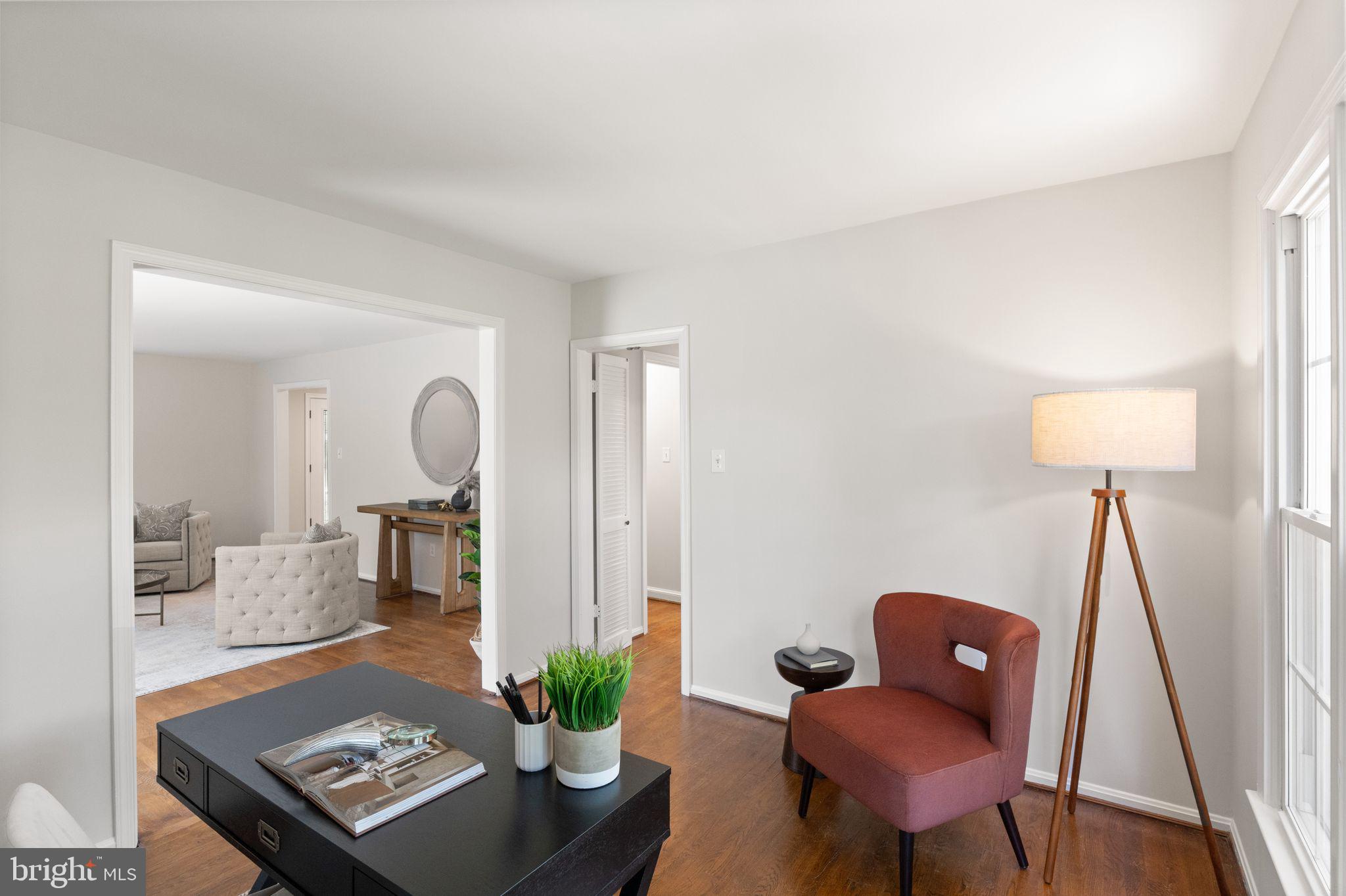 RESTON - Residential