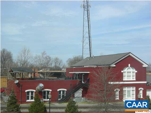 WALKER SQUARE CONDOS - Residential Lease