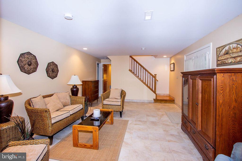 TIMBER MOUNTAIN - Residential