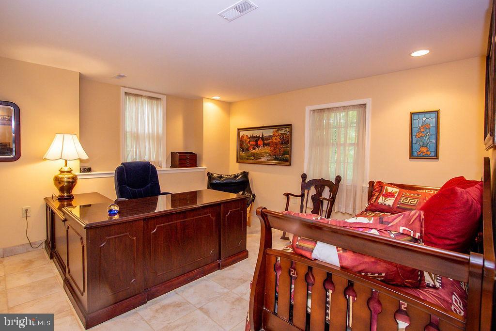 TIMBER MOUNTAIN - Residential