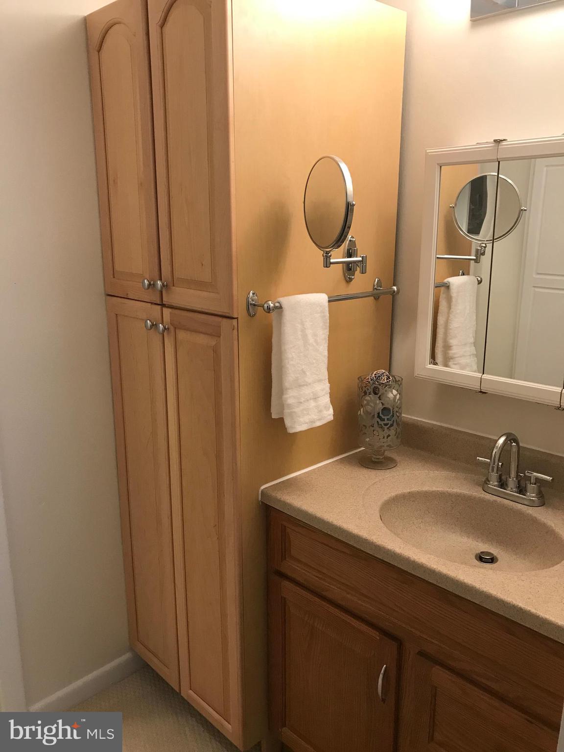 TERRACE TOWNHOME - Residential Lease