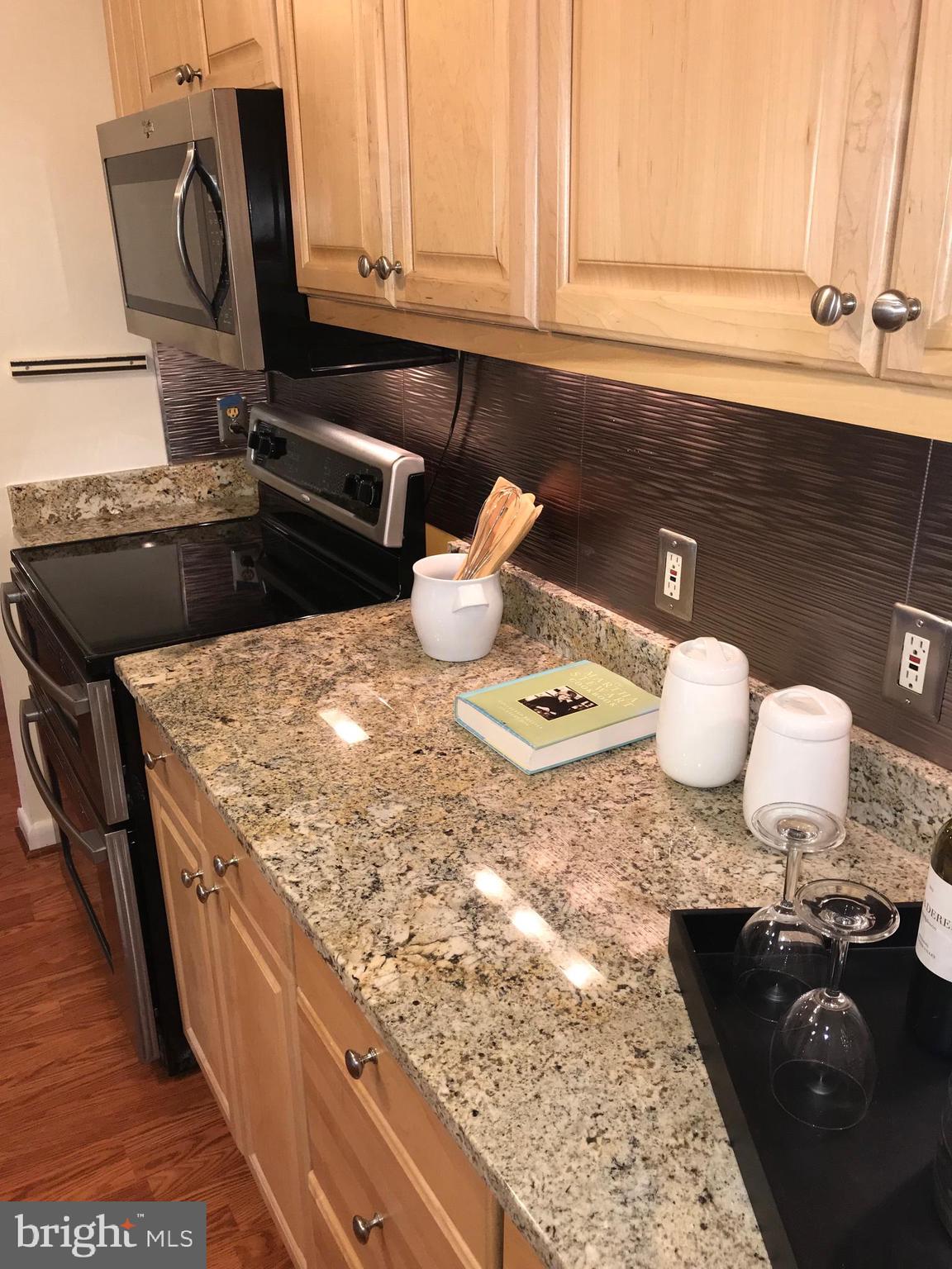 TERRACE TOWNHOME - Residential Lease