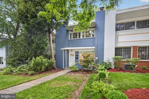 MLS: DCDC2260698