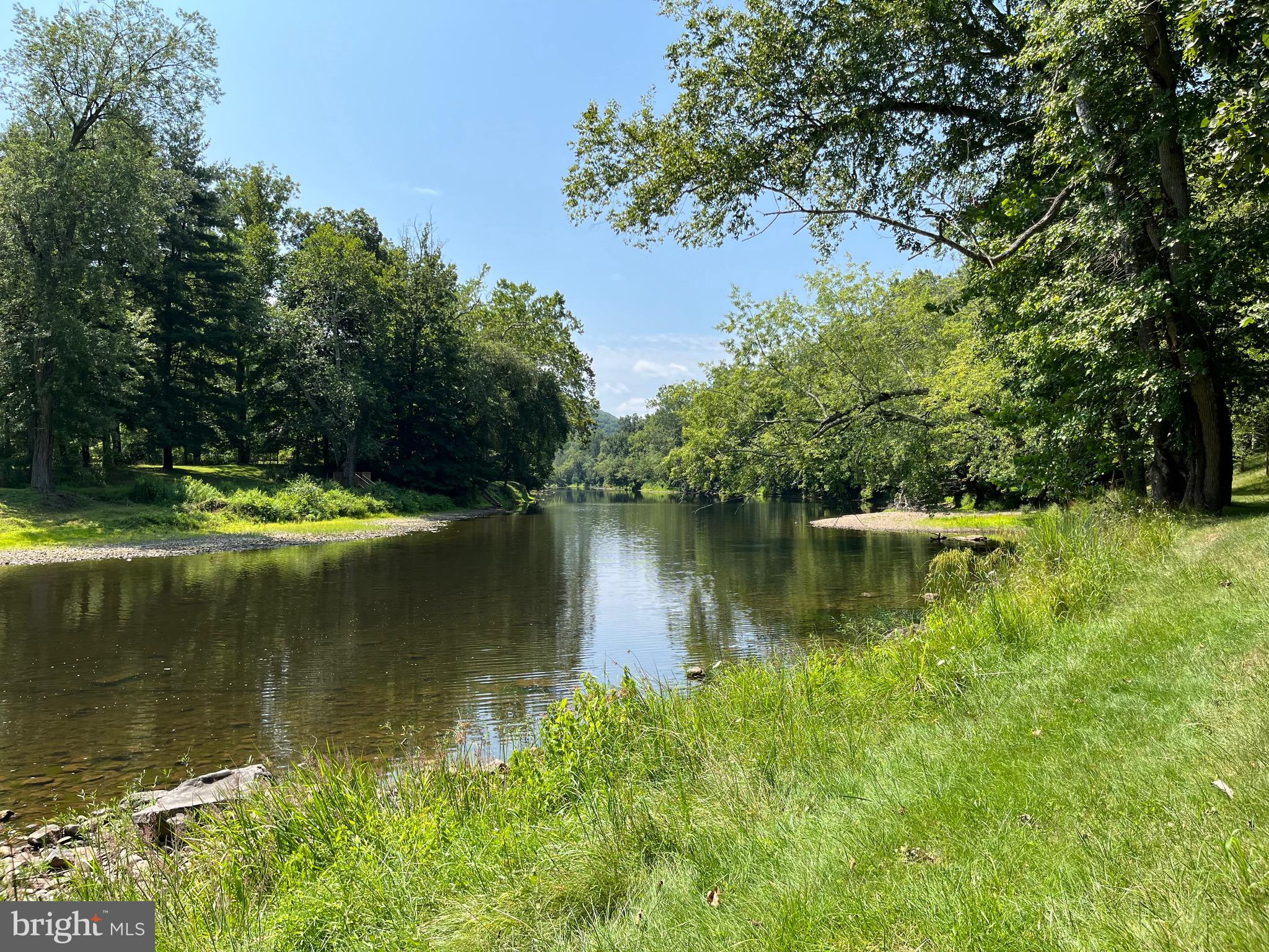 RIVER RIDGE - Residential