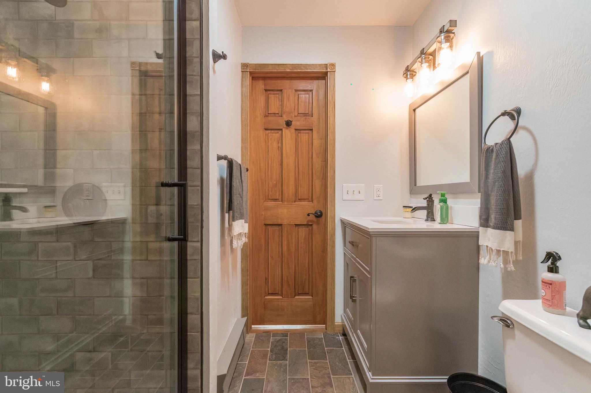 RIVER RIDGE - Residential