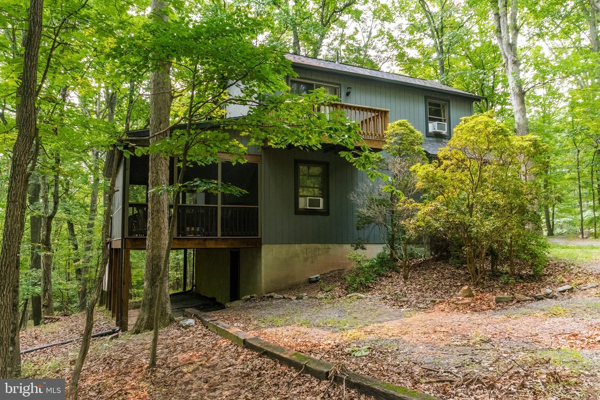 RIVER RIDGE - Residential